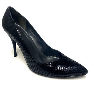 Stuart Weitzman Pump Point Toe Embossed Black Slim 3.75" Heel Textured 9.5 M